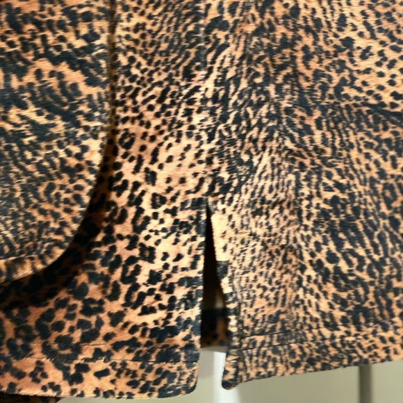 Chic Animal Print A-Line Skirt - Picture 2 of 4